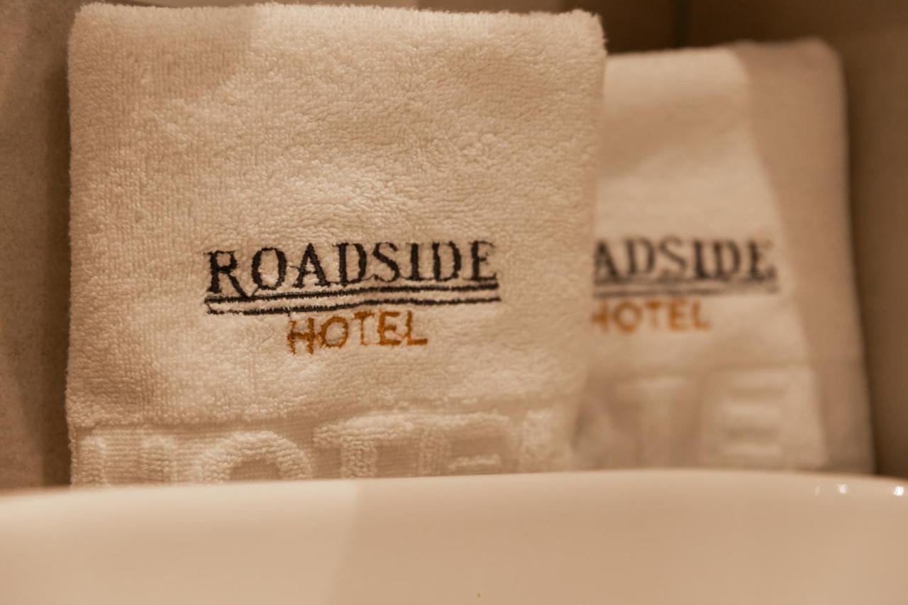 Lipjan Roadside Hotel מראה חיצוני תמונה